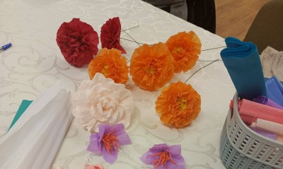 Kwiatki do palmy wielkanocnej